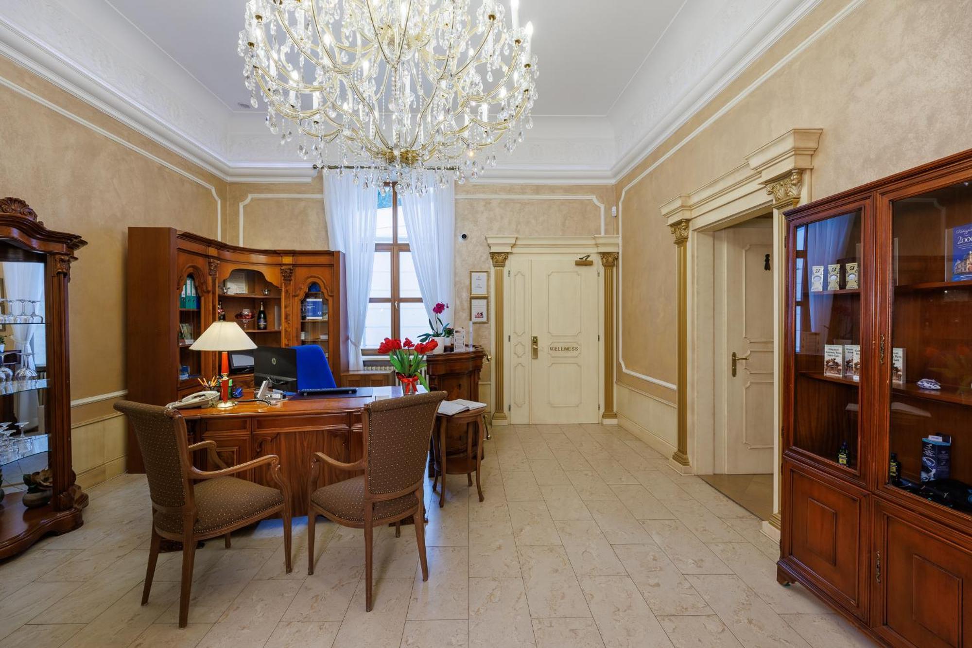 Pension U Golfu Cihelny Карлови Вари Екстериор снимка