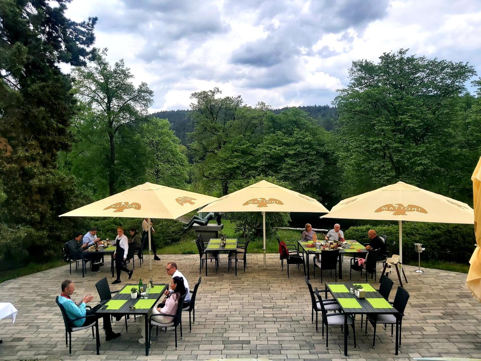 Pension U Golfu Cihelny Карлови Вари Екстериор снимка